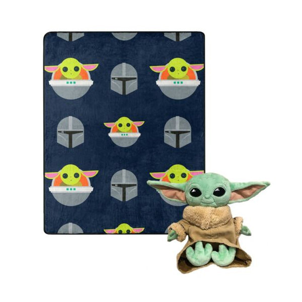 Star Wars Mandalorian with Hugger Blanket